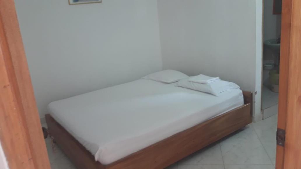 Hostal La Estrella Real アルボレテス エクステリア 写真