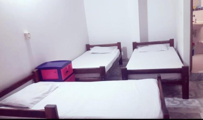Hostal La Estrella Real アルボレテス エクステリア 写真